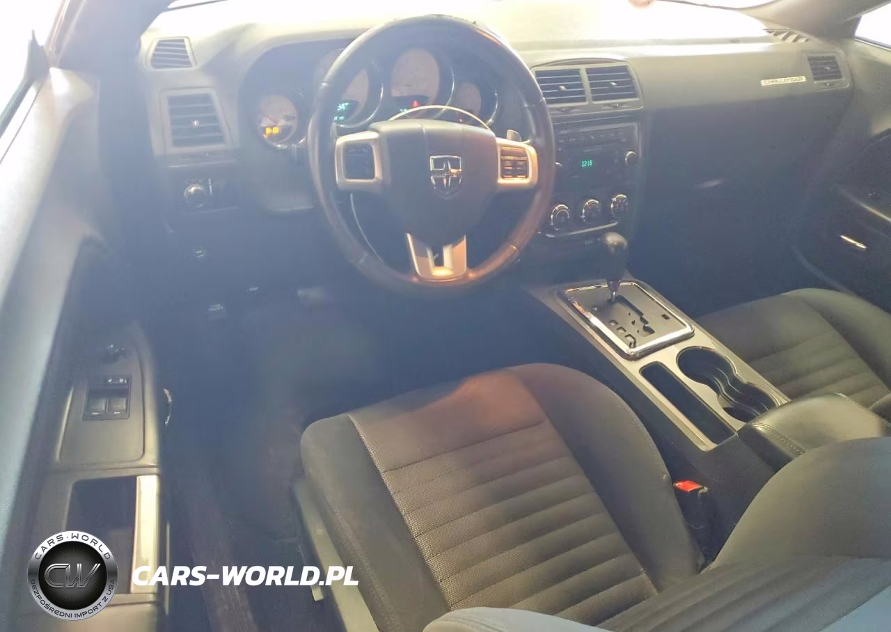 2013 Dodge Challenger Sxt VIN:2C3CDYAG4DH649415 - 8