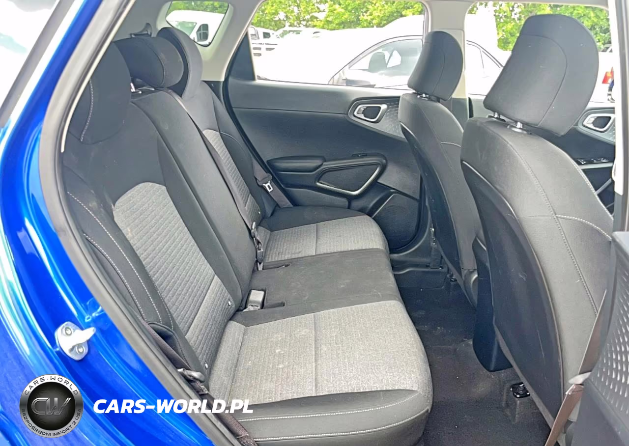 2020 Kia Soul Gt Line VIN:KNDJ63AU0L7079882 - 6