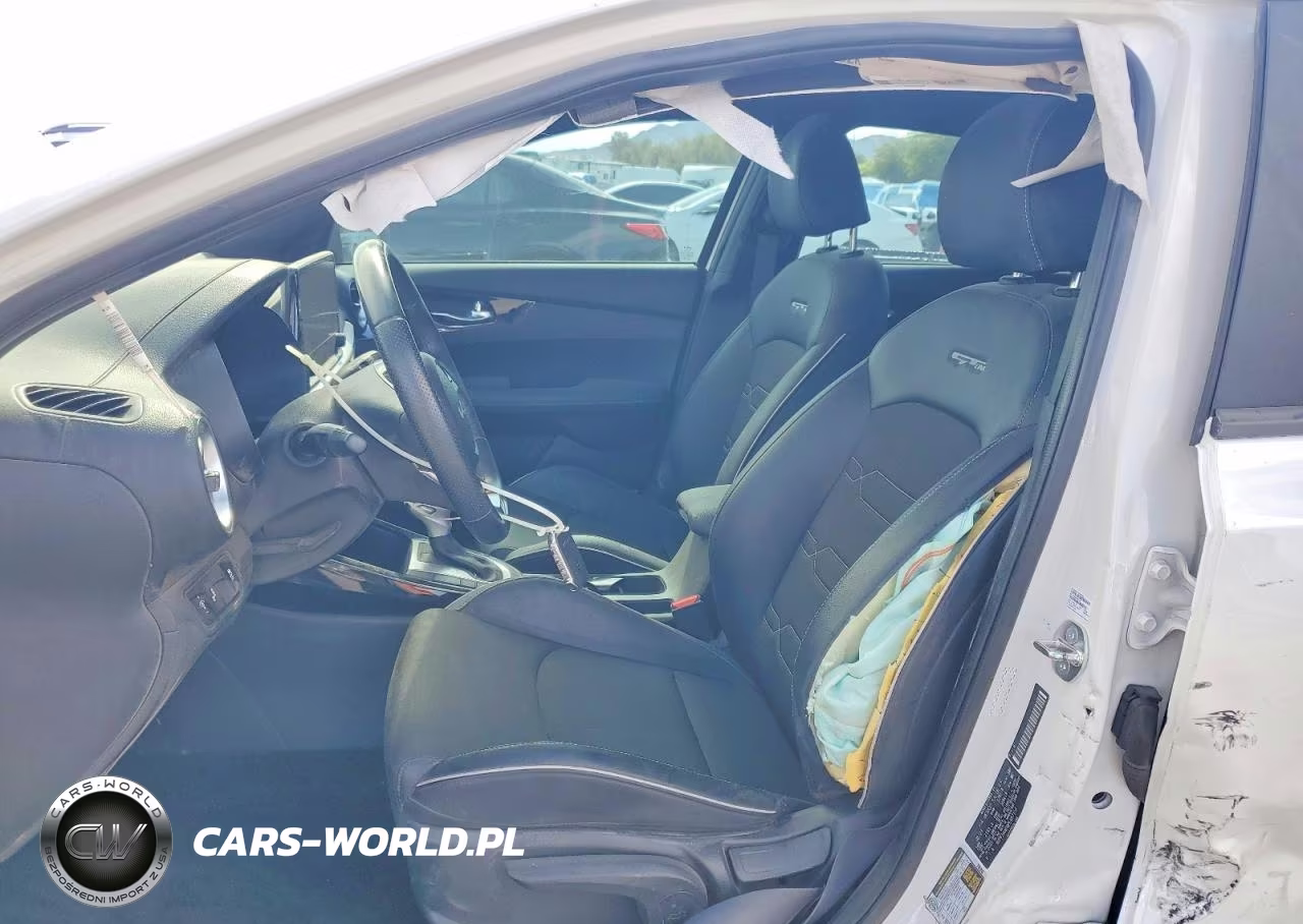 2023 Kia Forte Gt Line VIN:3KPF54AD9PE687159 - 7