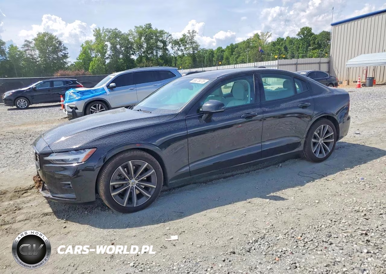 2021 Volvo S60 T5 R-Design