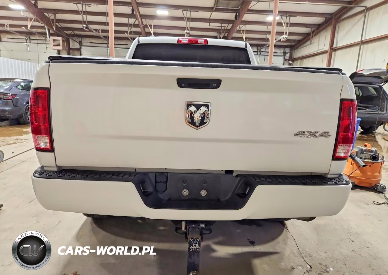 2018 Ram 1500 St VIN:1C6RR7KT1JS222556 - 6