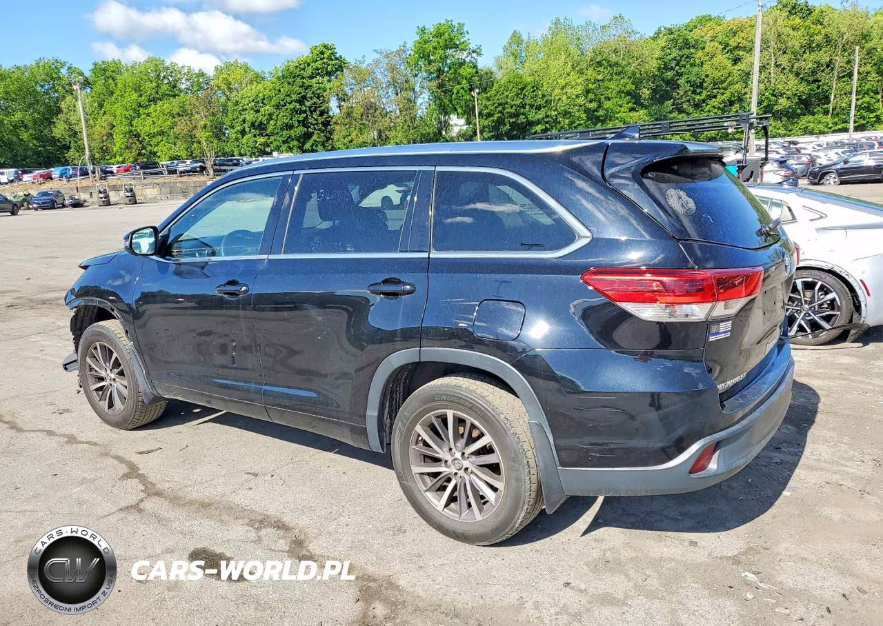 2017 Toyota Highlander Xle VIN:5TDJZRFH7HS482504 - 2