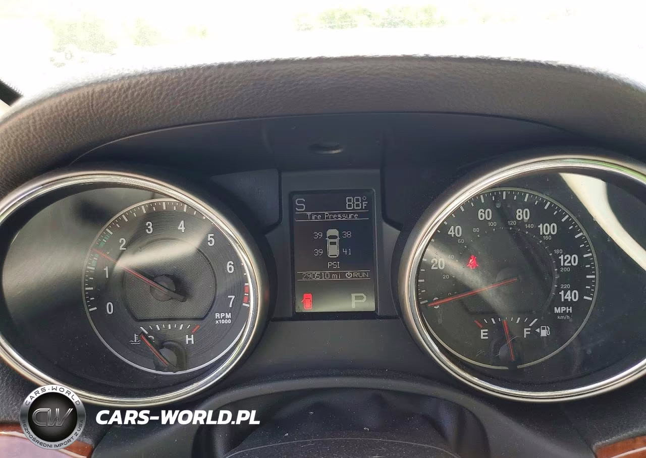 2011 Jeep Grand Cherokee Limited VIN:1J4RR5GG8BC642717 - 9