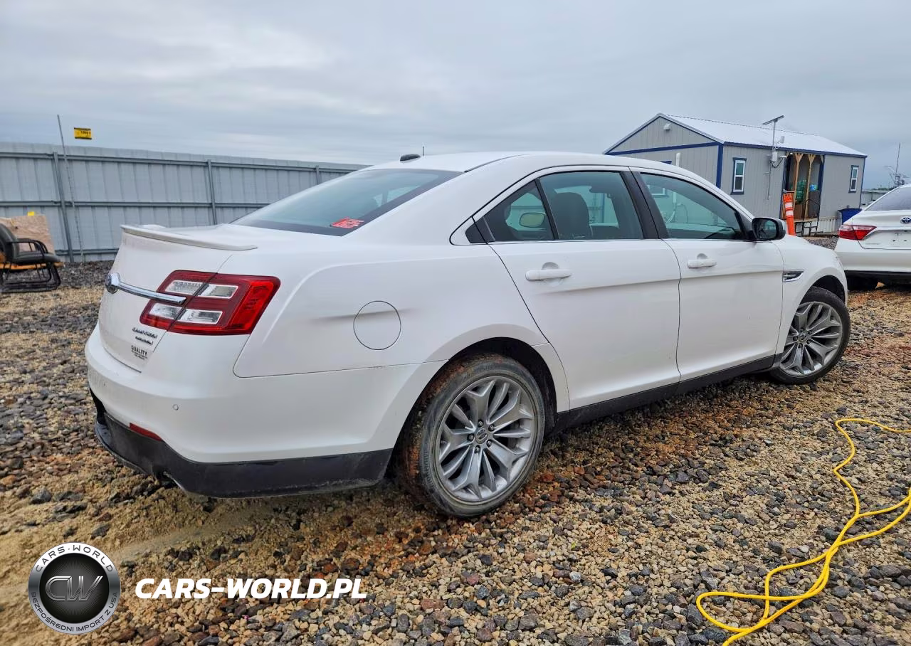 2013 Ford Taurus Limited VIN:1FAHP2F86DG212119 - 3