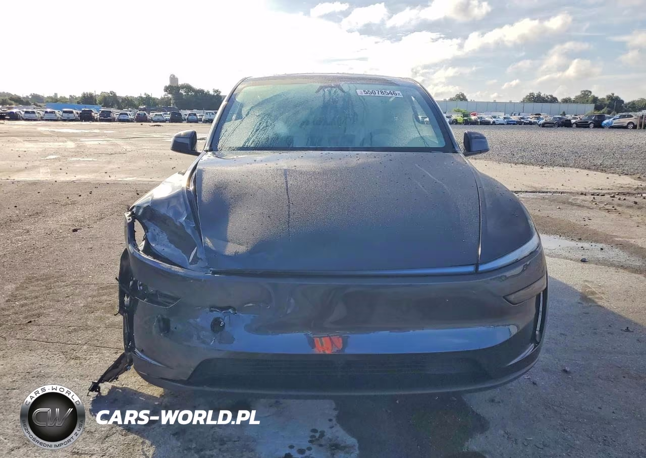 2026 Tesla Model Y VIN:7SAYGDED1TA473218 - 5