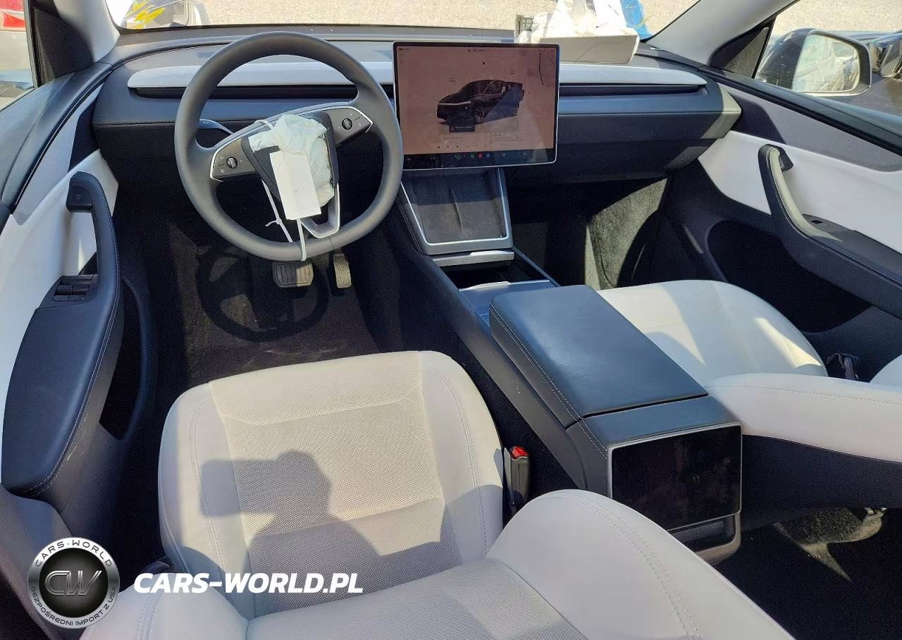 2026 Tesla Model Y VIN:7SAYGDED1TA473218 - 8