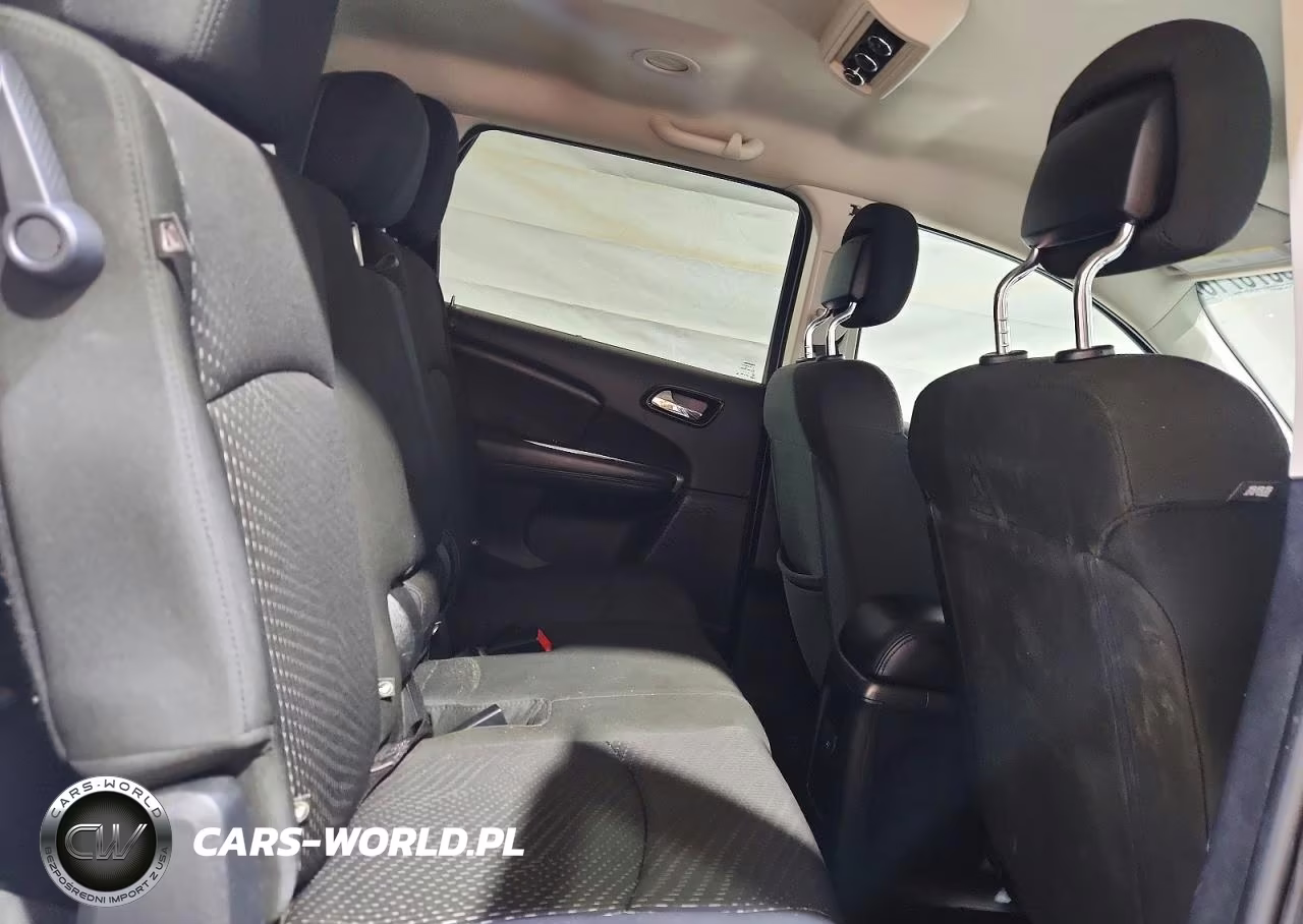 2019 Dodge Journey Se VIN:3C4PDCBB4KT872299 - 11
