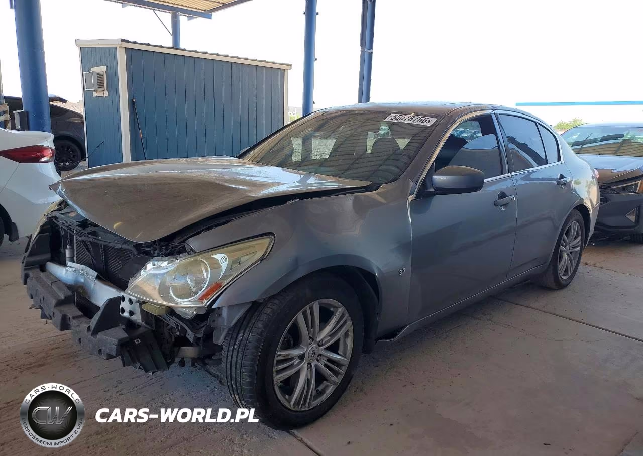 2015 Infiniti Q40 Base
