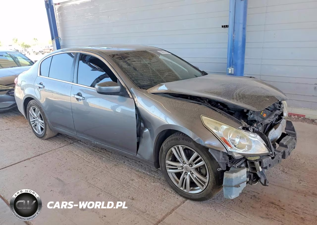 2015 Infiniti Q40 Base VIN:JN1CV6AP8FM500246 - 4