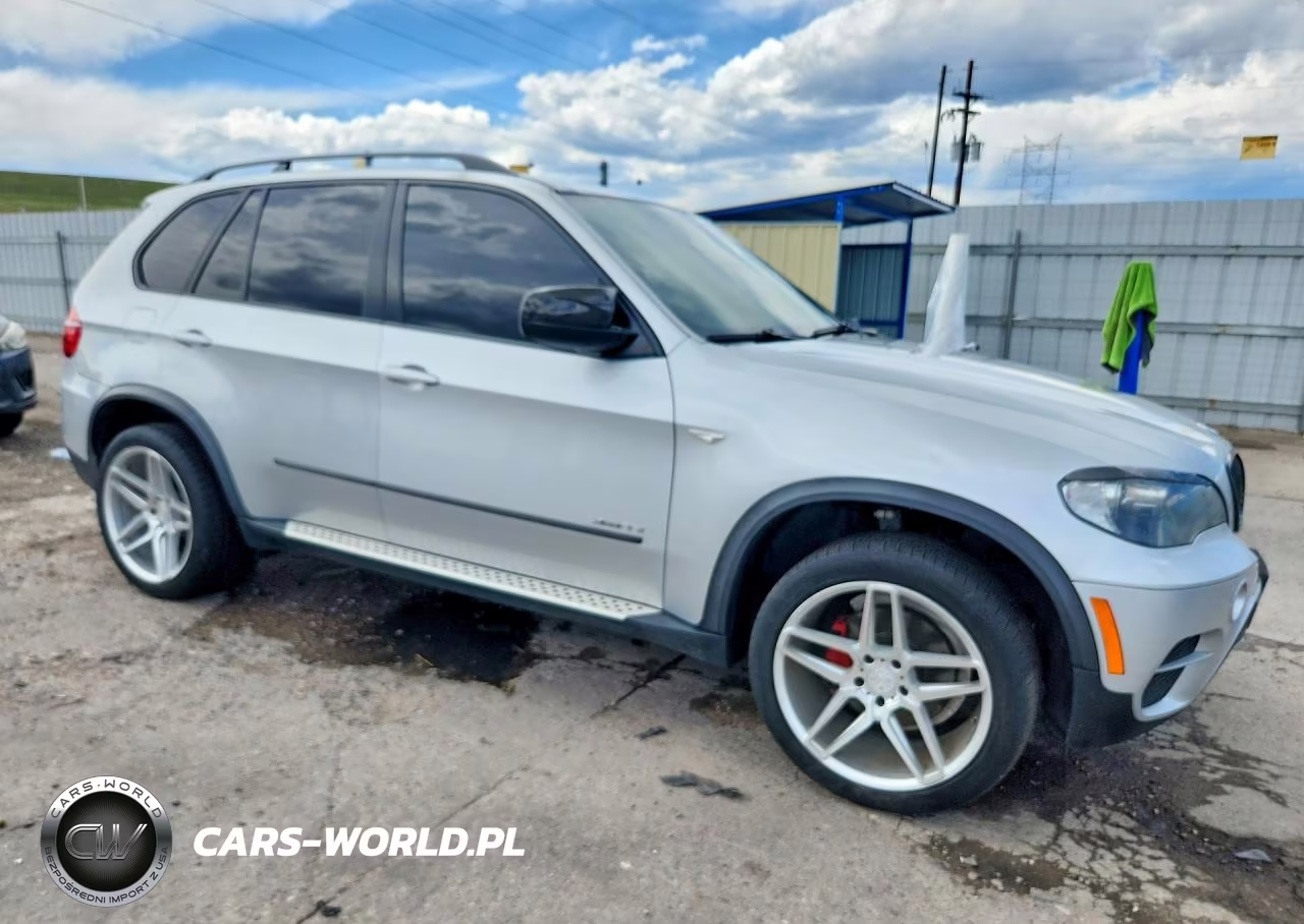 2011 BMW X5 xDrive35I VIN:5UXZV4C51BL416338 - 4