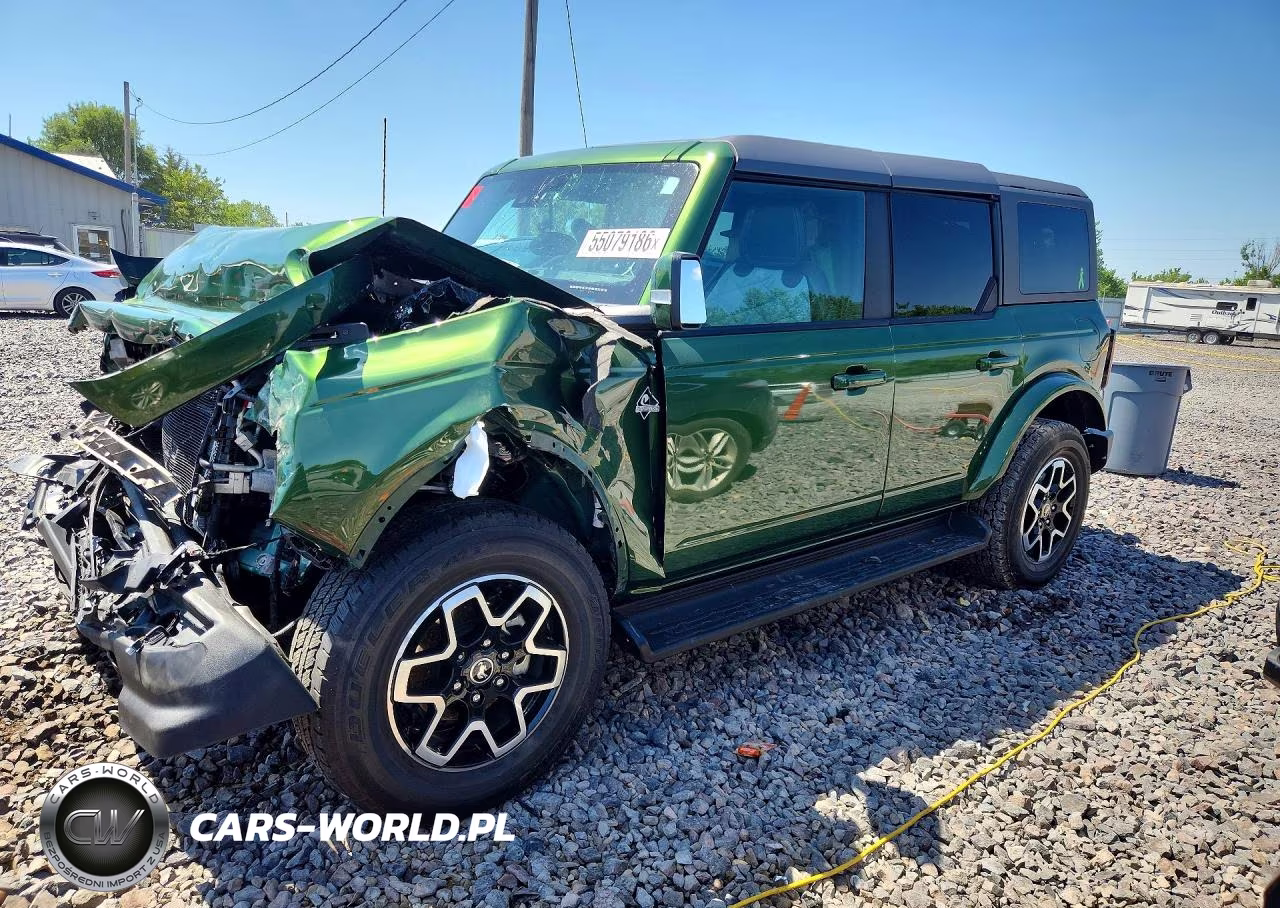 2025 Ford Bronco Outer Banks – zdjęcie 1 z 12