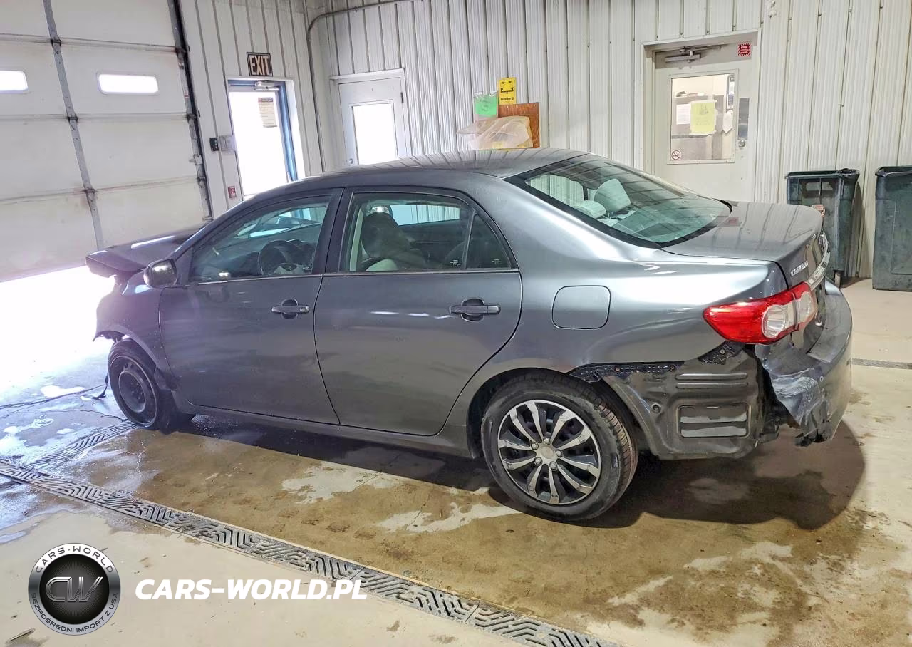 2013 Toyota Corolla Le VIN:5YFBU4EE0DP127058 - 2