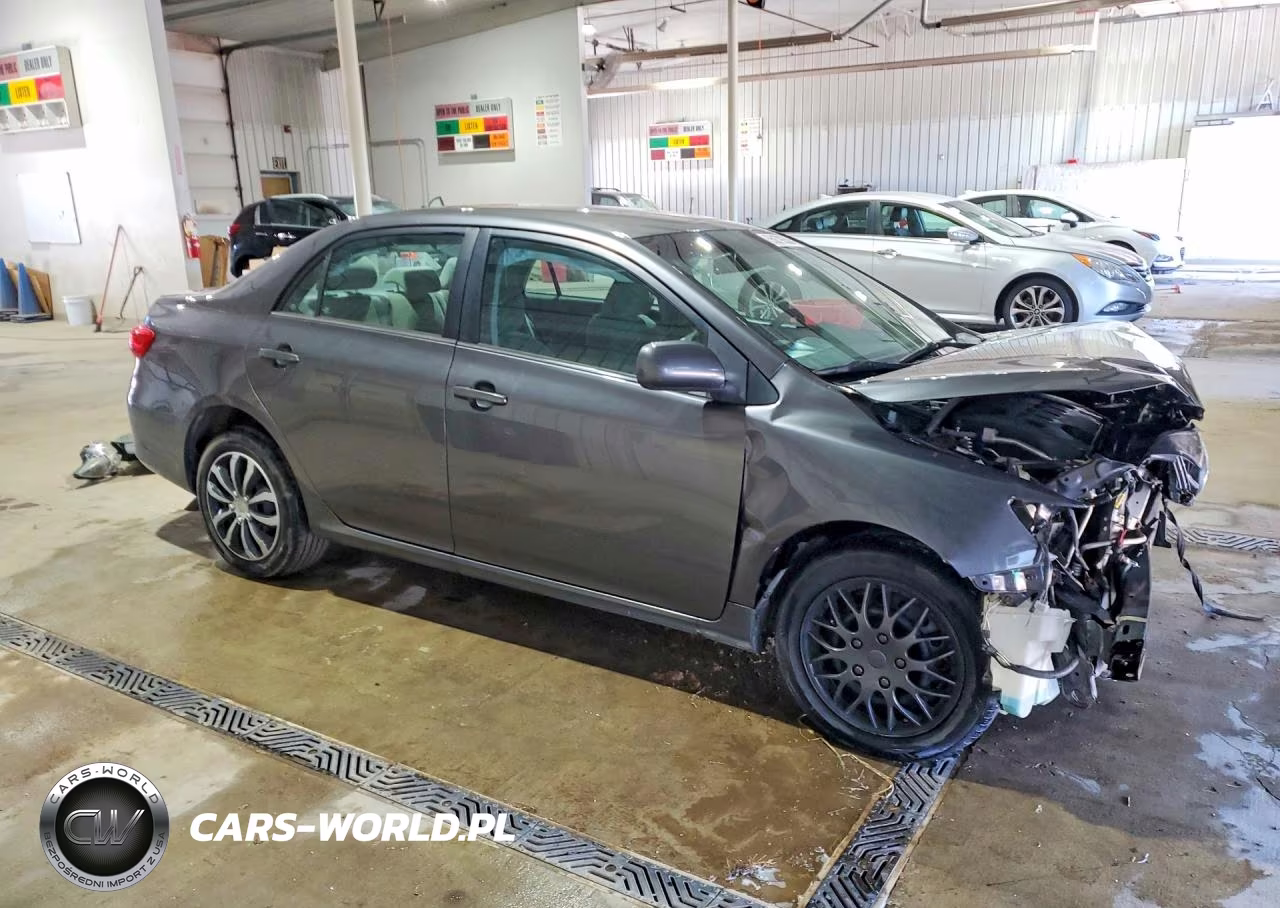 2013 Toyota Corolla Le VIN:5YFBU4EE0DP127058 - 4
