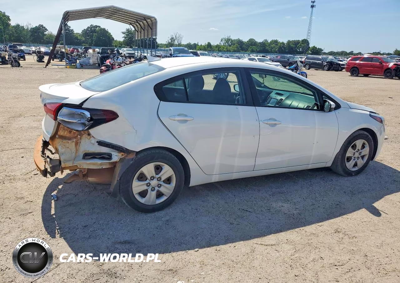 2018 Kia Forte Lx VIN:3KPFL4A75JE212308 - 3