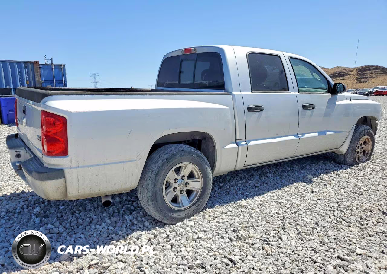 2008 Dodge Dakota Quad Slt VIN:1D7HE48N58S567810 - 3