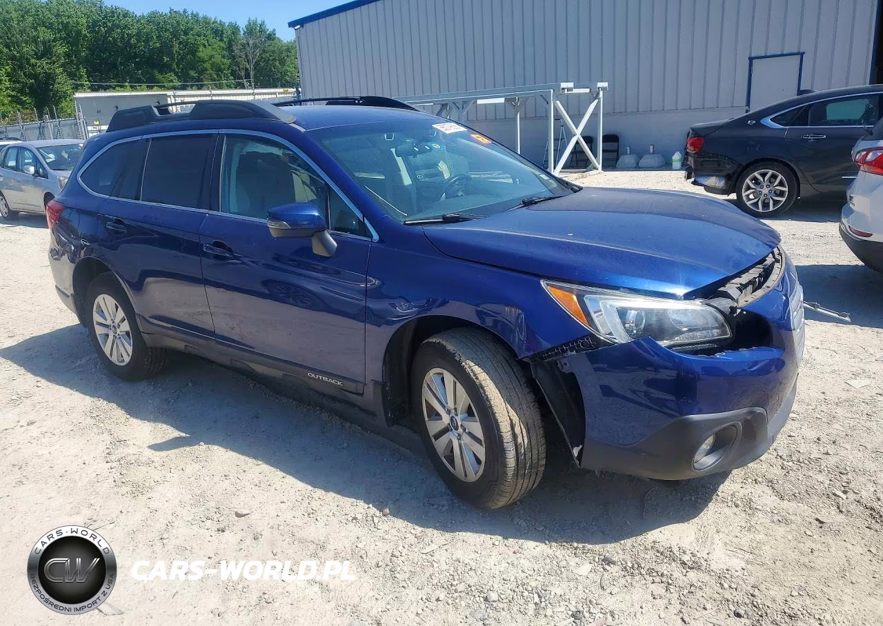 2015 Subaru Outback 2.5I Premium VIN:4S4BSBFC2F3354380 - 4