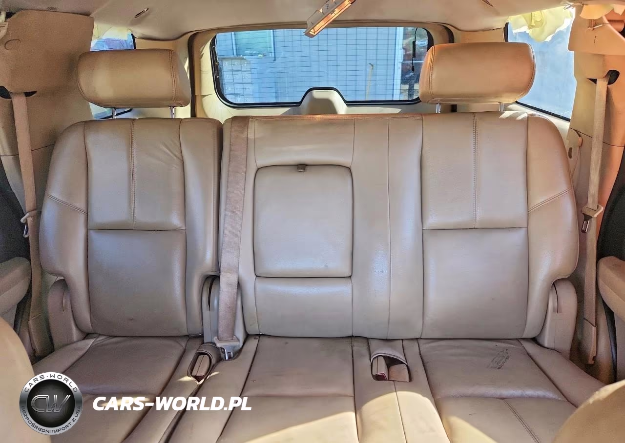 2007 Chevrolet Tahoe K1500 VIN:1GNFK13057J109135 - 10