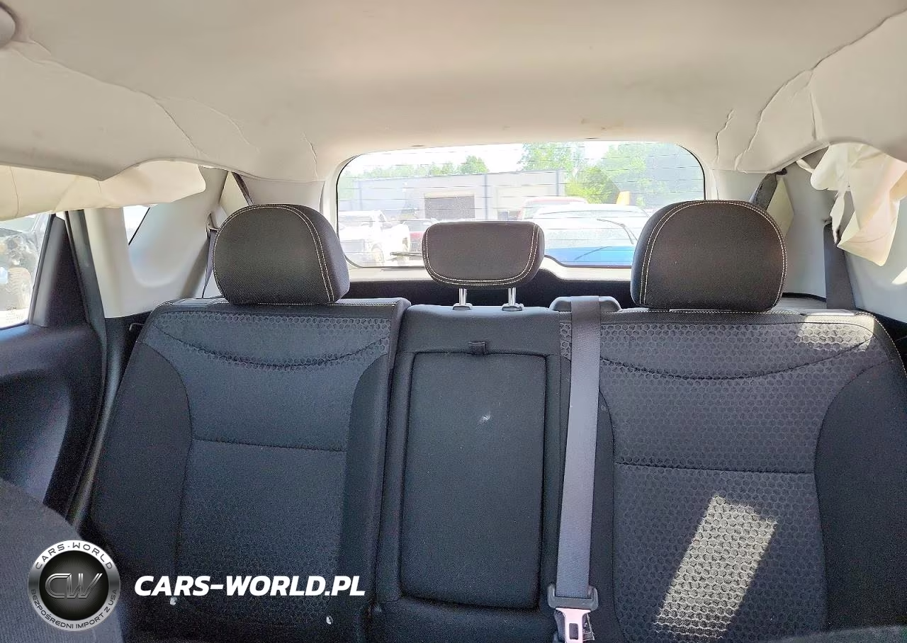 2016 Kia Soul + VIN:KNDJP3A58G7842551 - 10