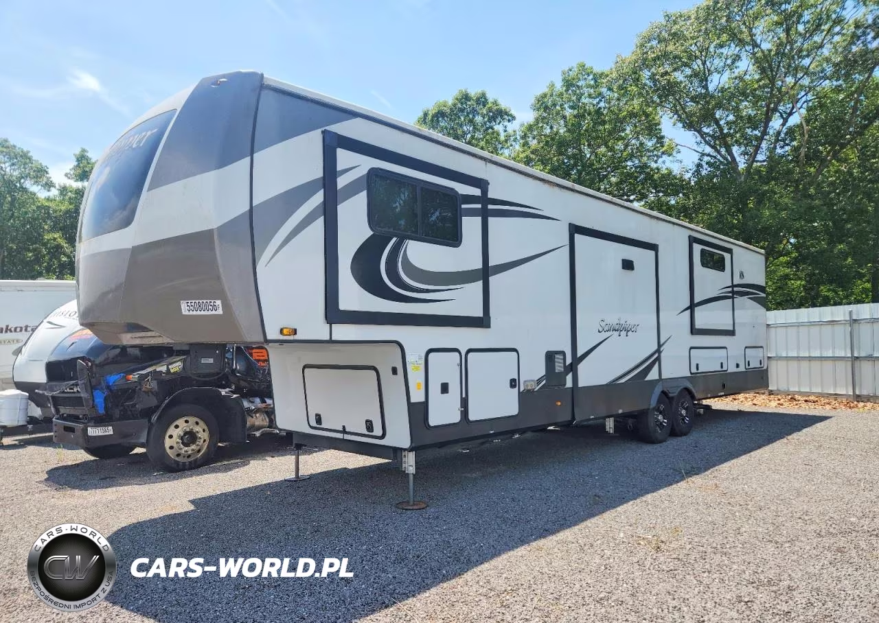 2022 Forest River Sandpiper 378Fb VIN:4X4FSAR21NJ043580 - 2