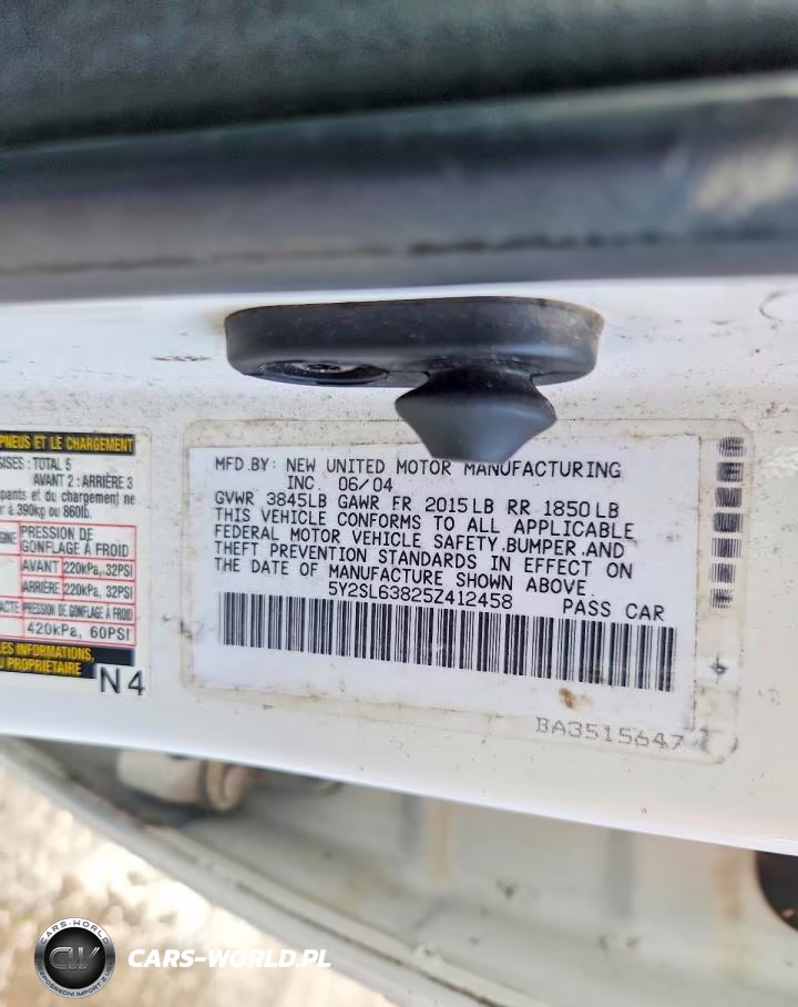 2005 Pontiac Vibe VIN:5Y2SL63825Z412458 - 13