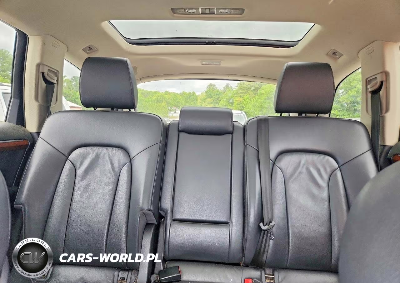 2014 Audi Q7 Premium Plus VIN:WA1LGAFE8ED011243 - 10