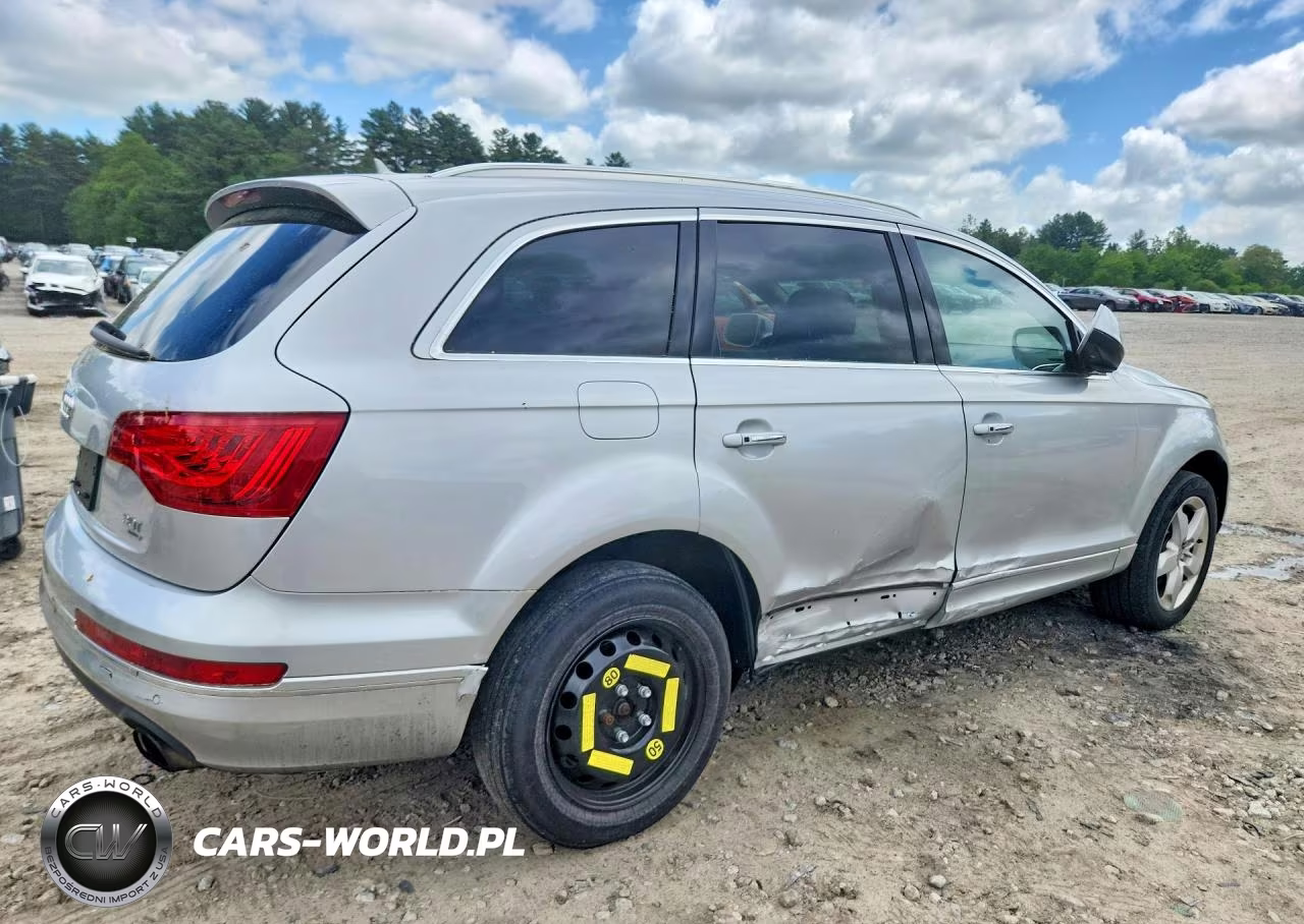 2014 Audi Q7 Premium Plus VIN:WA1LGAFE8ED011243 - 3