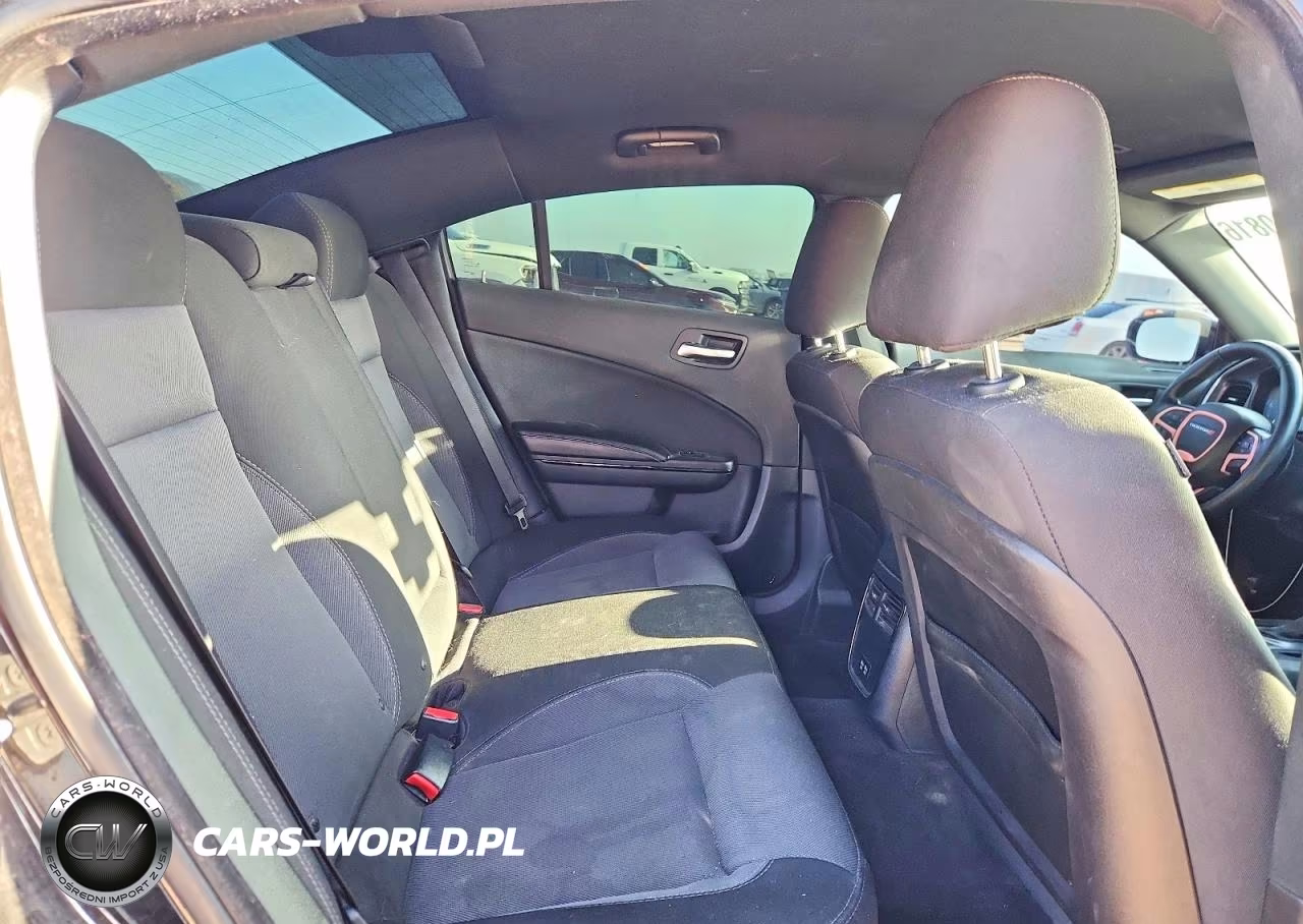 2018 Dodge Charger Sxt VIN:2C3CDXBG3JH174201 - 10