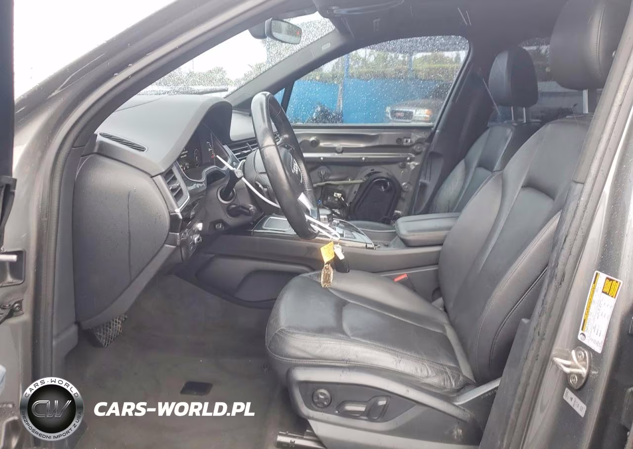 2017 Audi Q7 Prestige VIN:WA1VAAF76HD013606 - 7