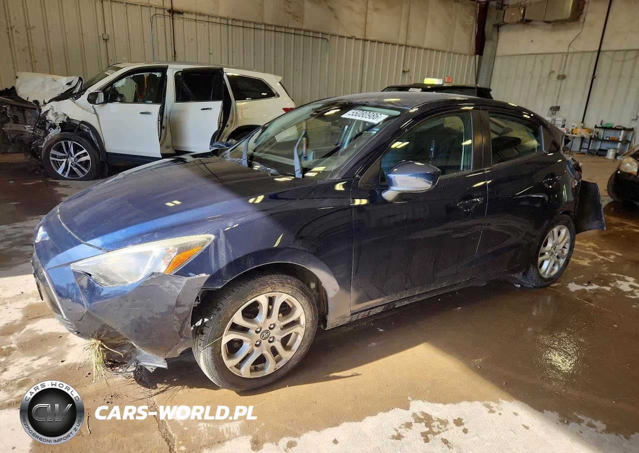 2018 Toyota Yaris Ia Base – zdjęcie 1 z 13