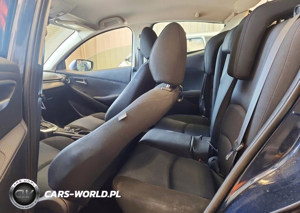 2018 Toyota Yaris Ia Base VIN:3MYDLBYVXJY310489 - 10