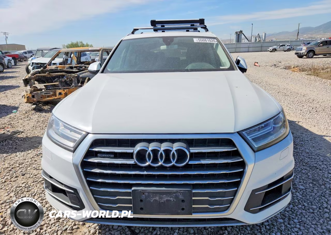 2017 Audi Q7 Premium Plus VIN:WA1LAAF72HD003999 - 5