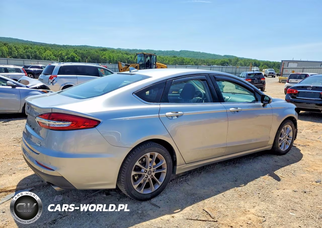 2020 Ford Fusion Se VIN:3FA6P0HD2LR247396 - 3