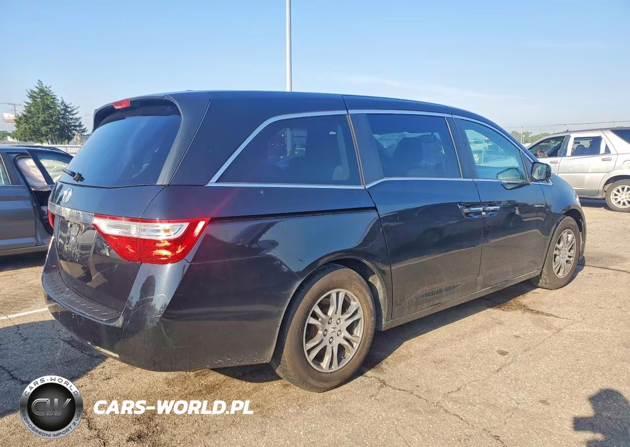 2013 Honda Odyssey Exl VIN:5FNRL5H66DB056973 - 3