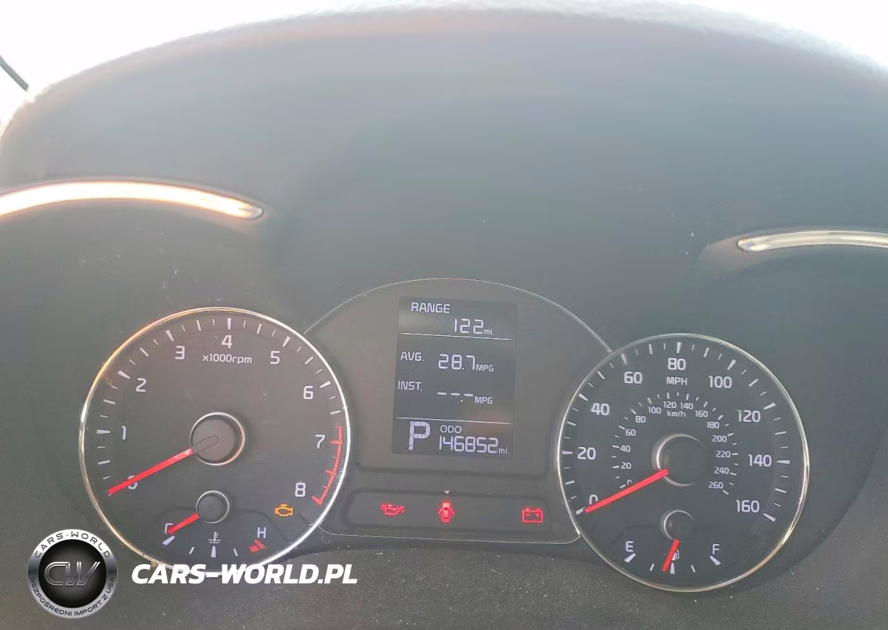 2016 Kia Forte Lx VIN:KNAFK4A6XG5611629 - 9