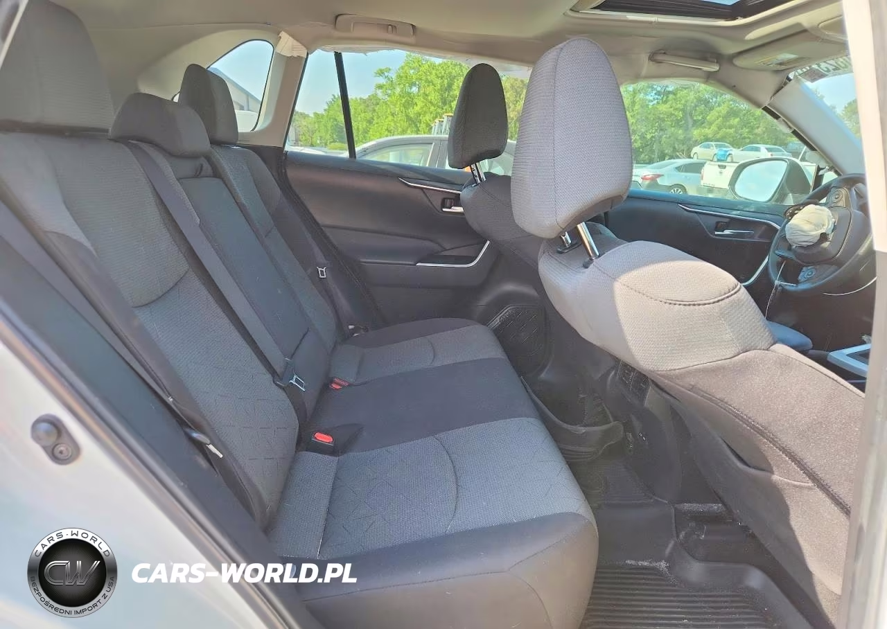 2022 Toyota Rav4 Xle VIN:2T3W1RFV1NC189681 - 11