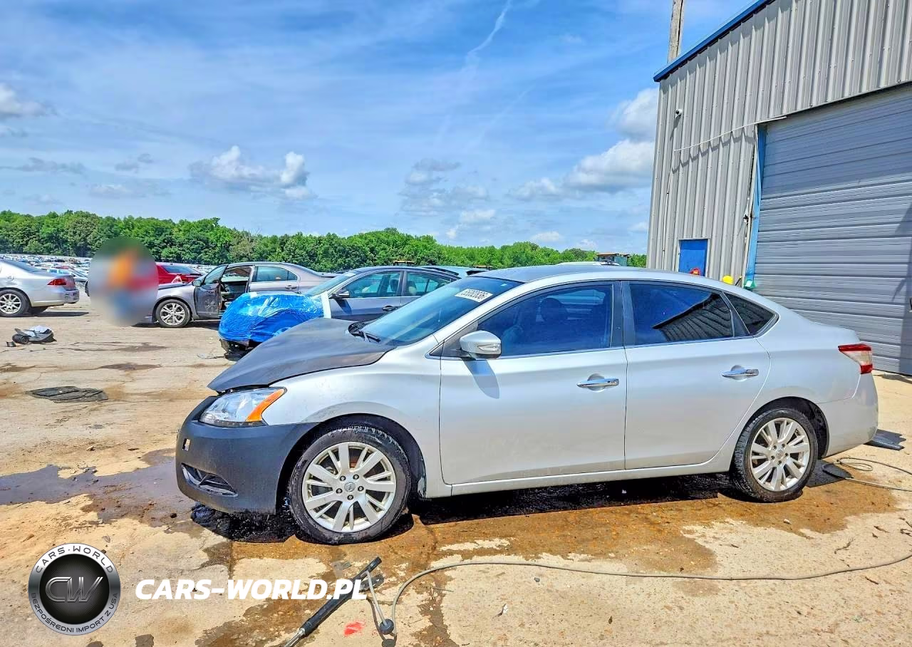 2013 Nissan Sentra S – zdjęcie 1 z 12