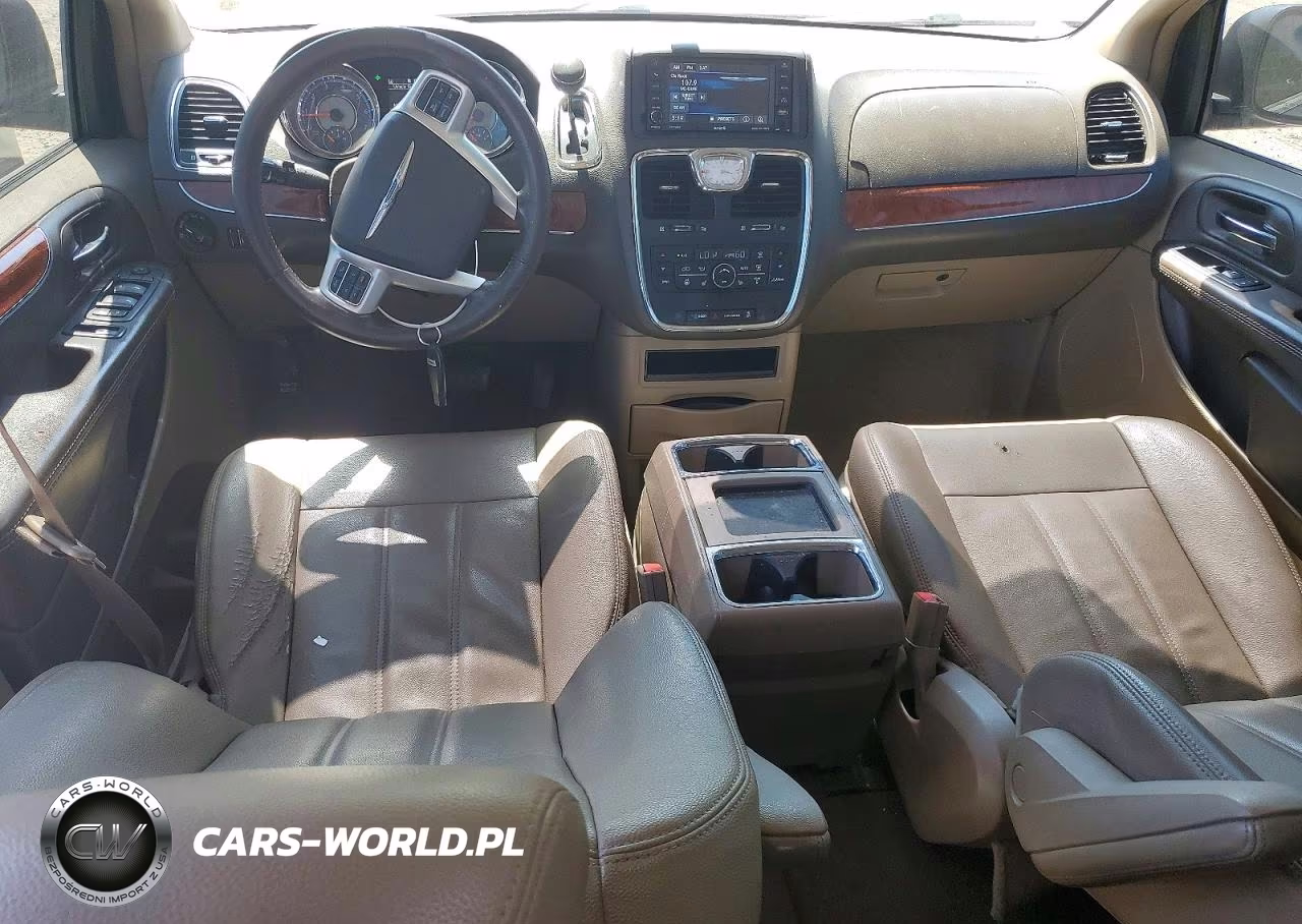 2015 Chrysler Town & Country Touring VIN:2C4RC1BG4FR662533 - 8