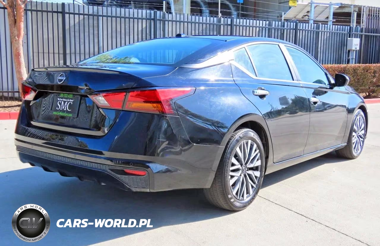 2025 Nissan Altima Sv VIN:1N4BL4DV7SN377143 - 3