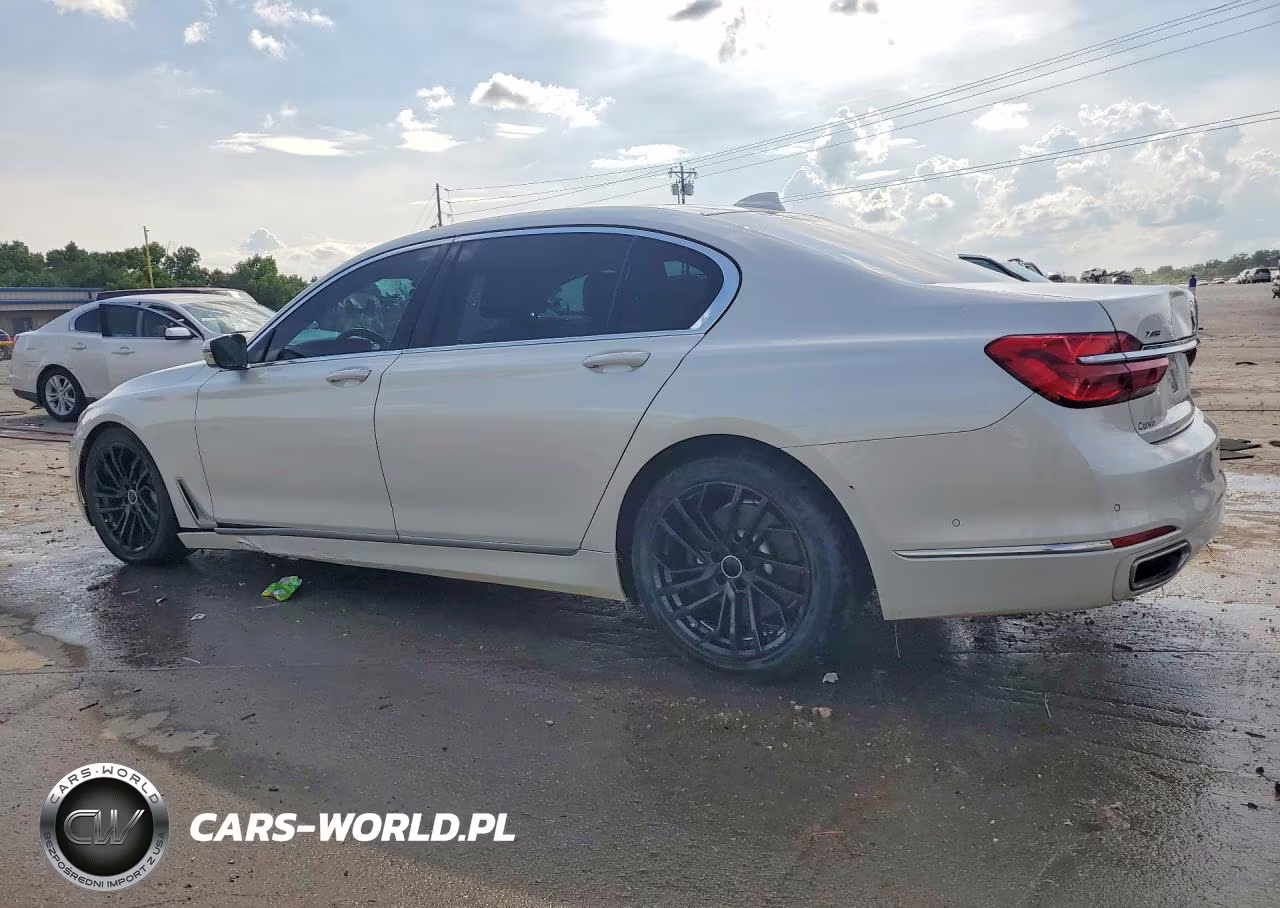 2016 BMW 750 Xi VIN:WBA7F2C56GG418156 - 2