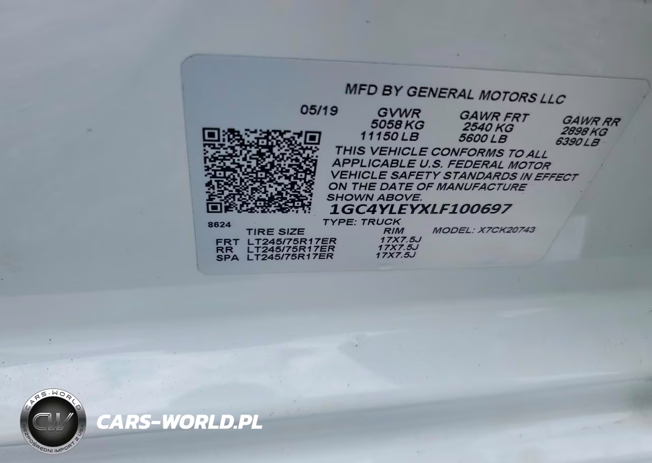 2020 Chevrolet Silverado Work Truck VIN:1GC4YLEYXLF100697 - 12