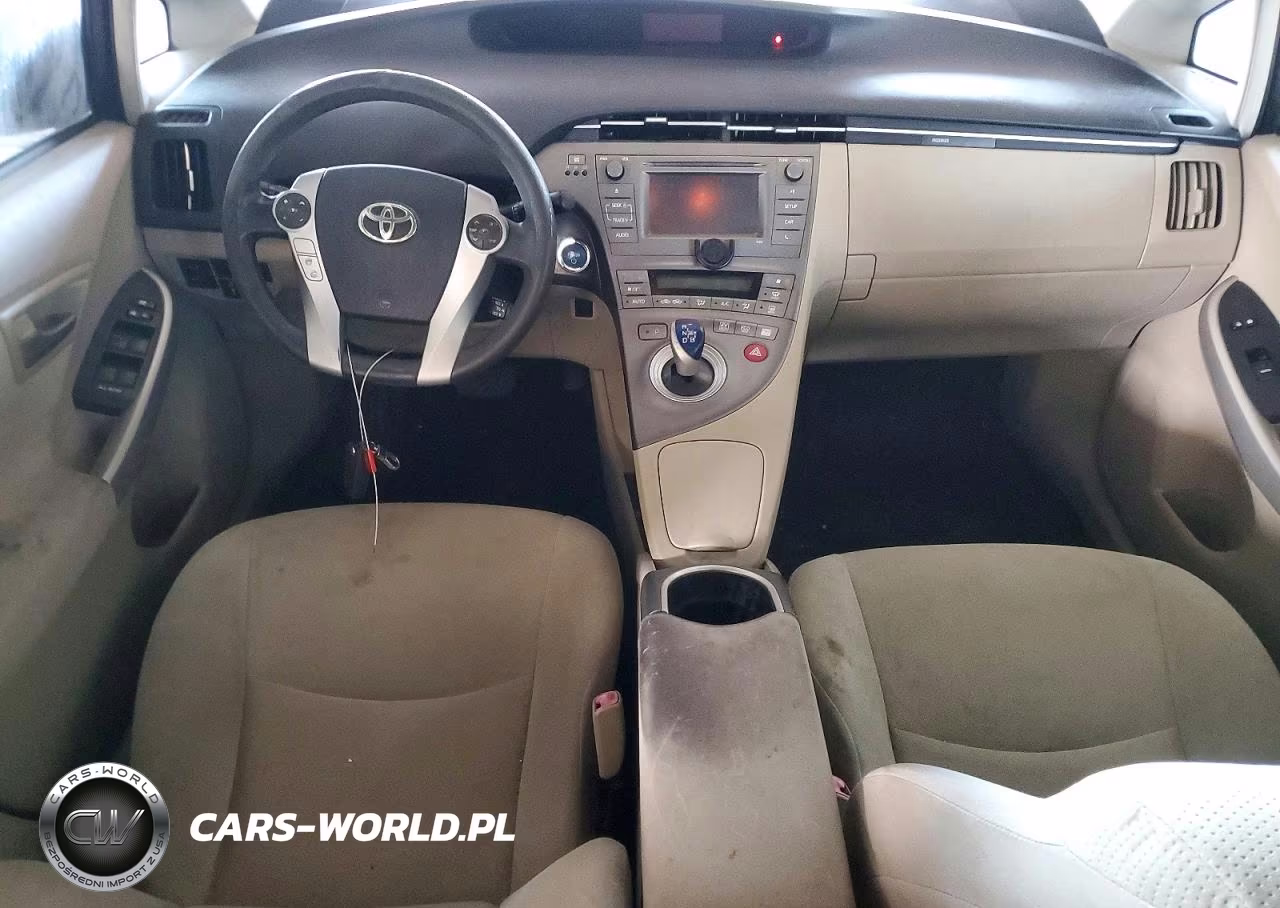 2012 Toyota Prius Two VIN:JTDKN3DU5C1489275 - 8