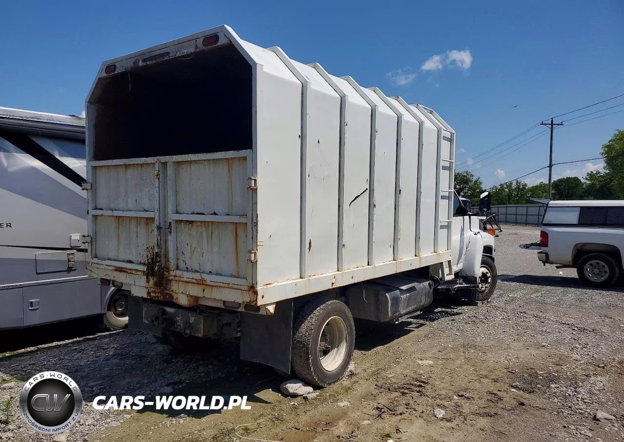 2007 GMC C5500 Chipper Truck VIN:1GDG5C1G37F902142 - 3