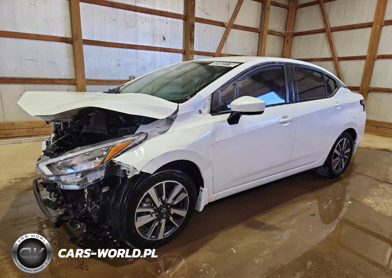2025 Nissan Versa Sv