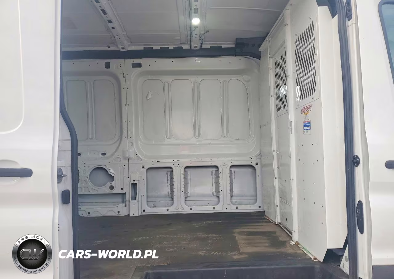 2023 Ford Transit 250 Delivery Van VIN:1FTBR1C88PKA60371 - 11
