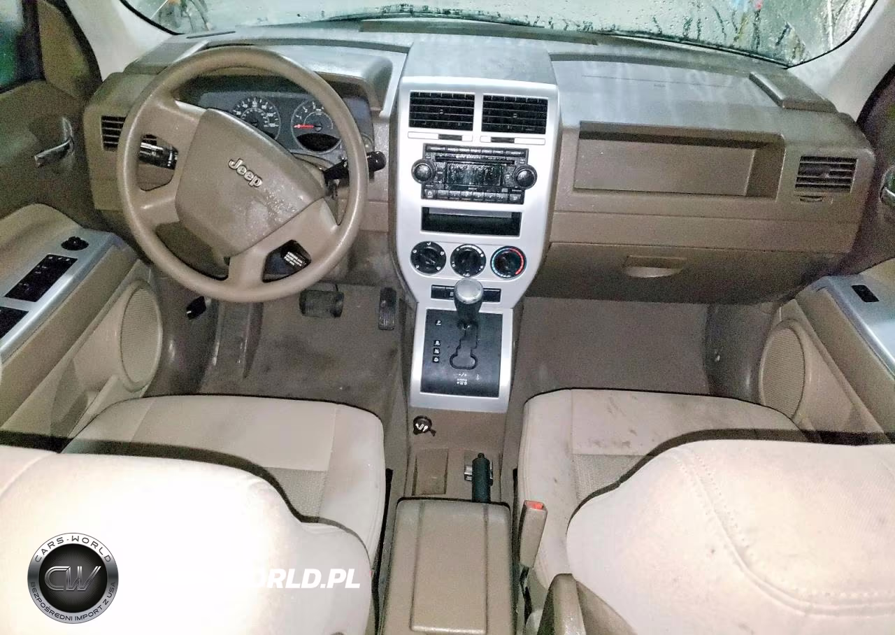 2008 Jeep Patriot Sport VIN:1J8FF28W48D742542 - 8