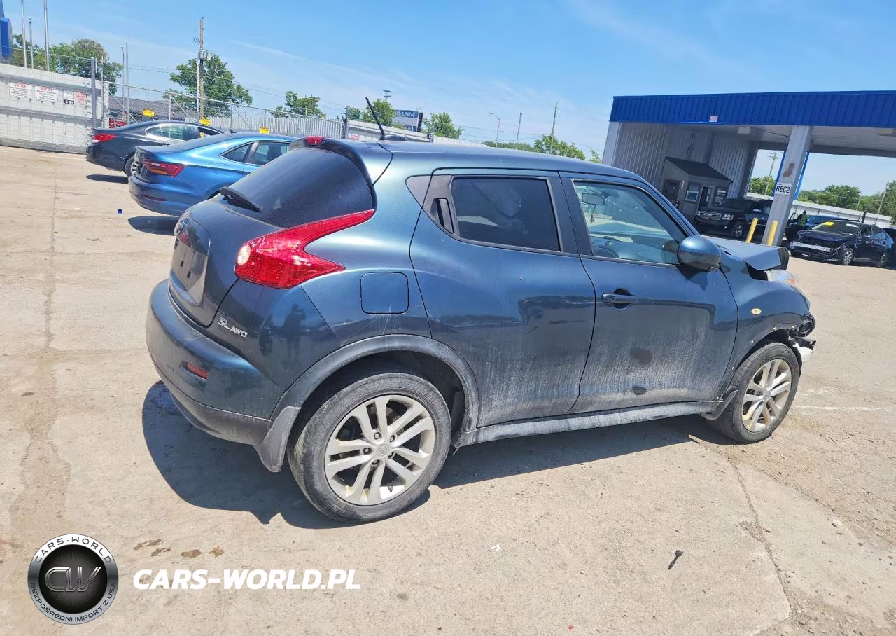2011 Nissan Juke S VIN:JN8AF5MV7BT005093 - 3