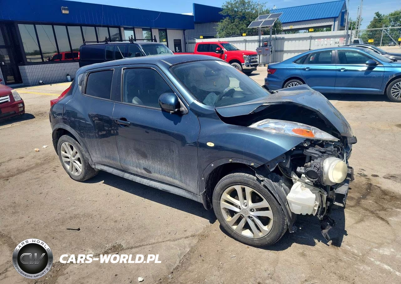 2011 Nissan Juke S VIN:JN8AF5MV7BT005093 - 4