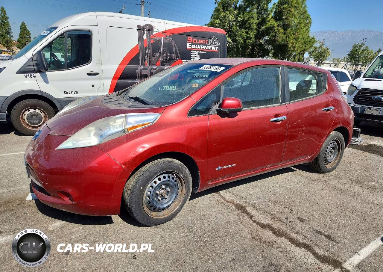 NISSAN LEAF S