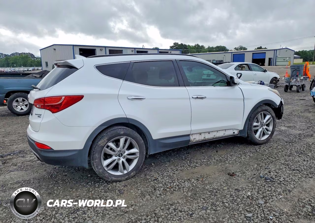 2016 Hyundai Santa Fe VIN:5XYZW4LA9GG305714 - 3