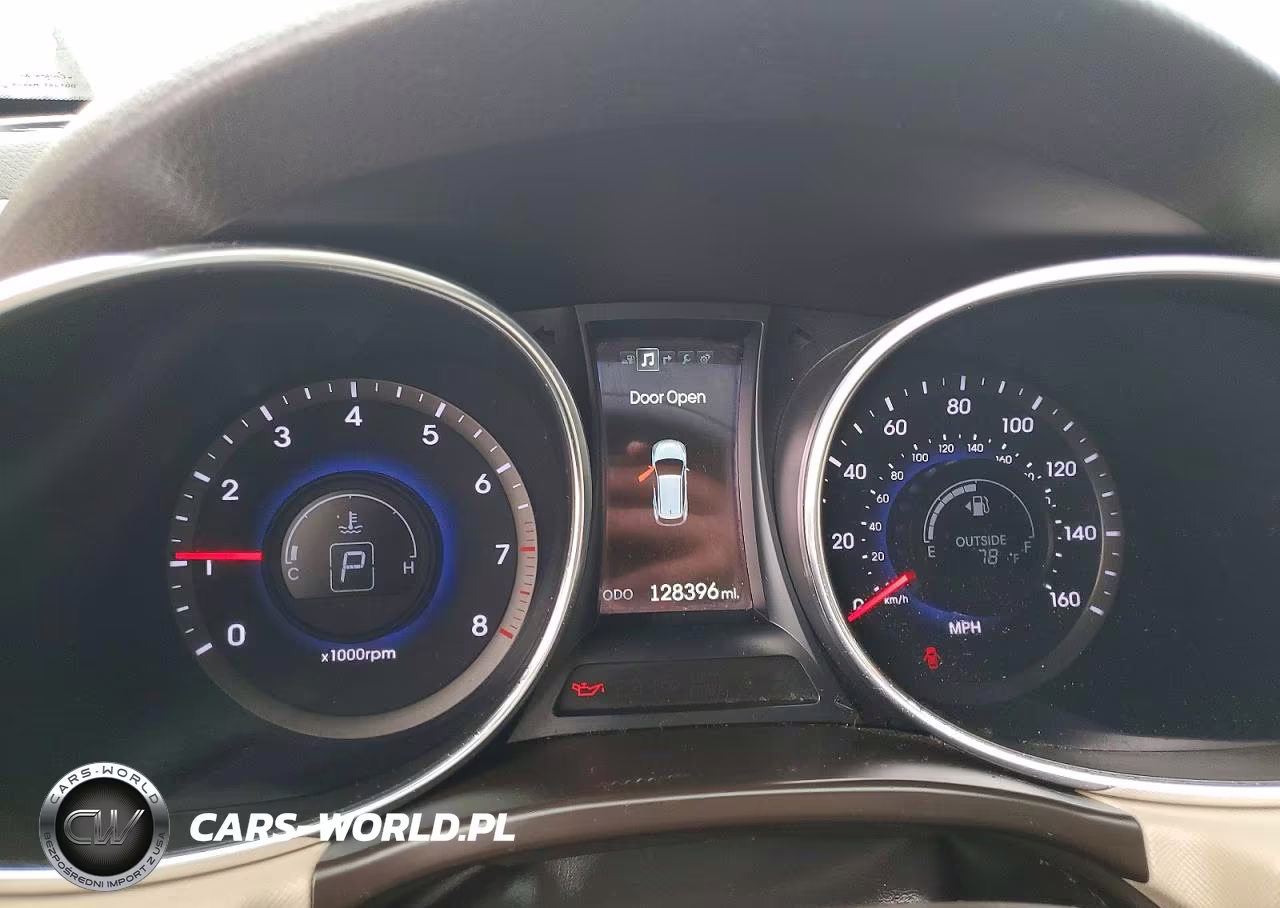 2016 Hyundai Santa Fe VIN:5XYZW4LA9GG305714 - 9